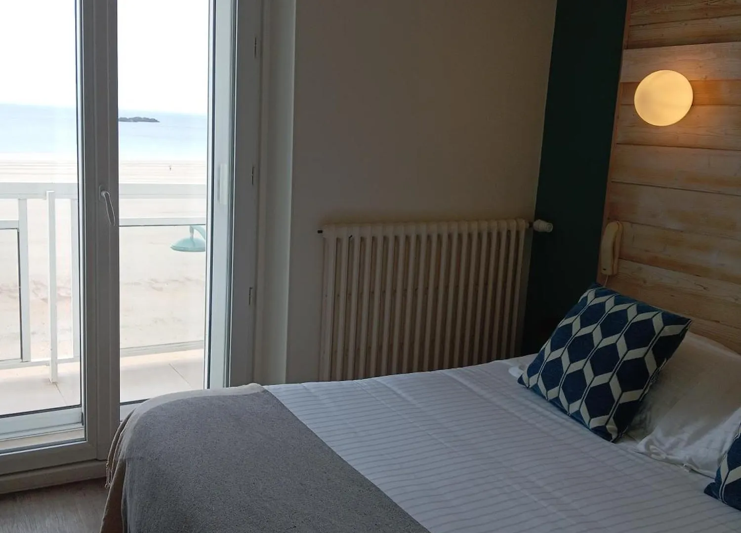 ***  Alba Hotel سان مالو فرنسا